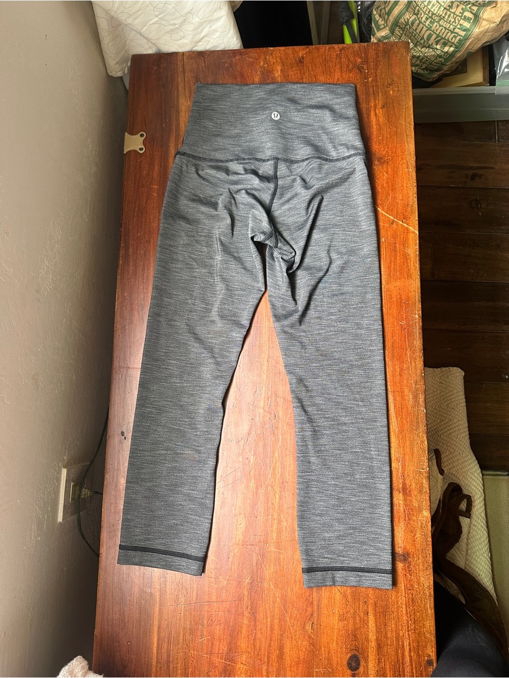 lululemon athletica Gray Heather Cropped Leggings